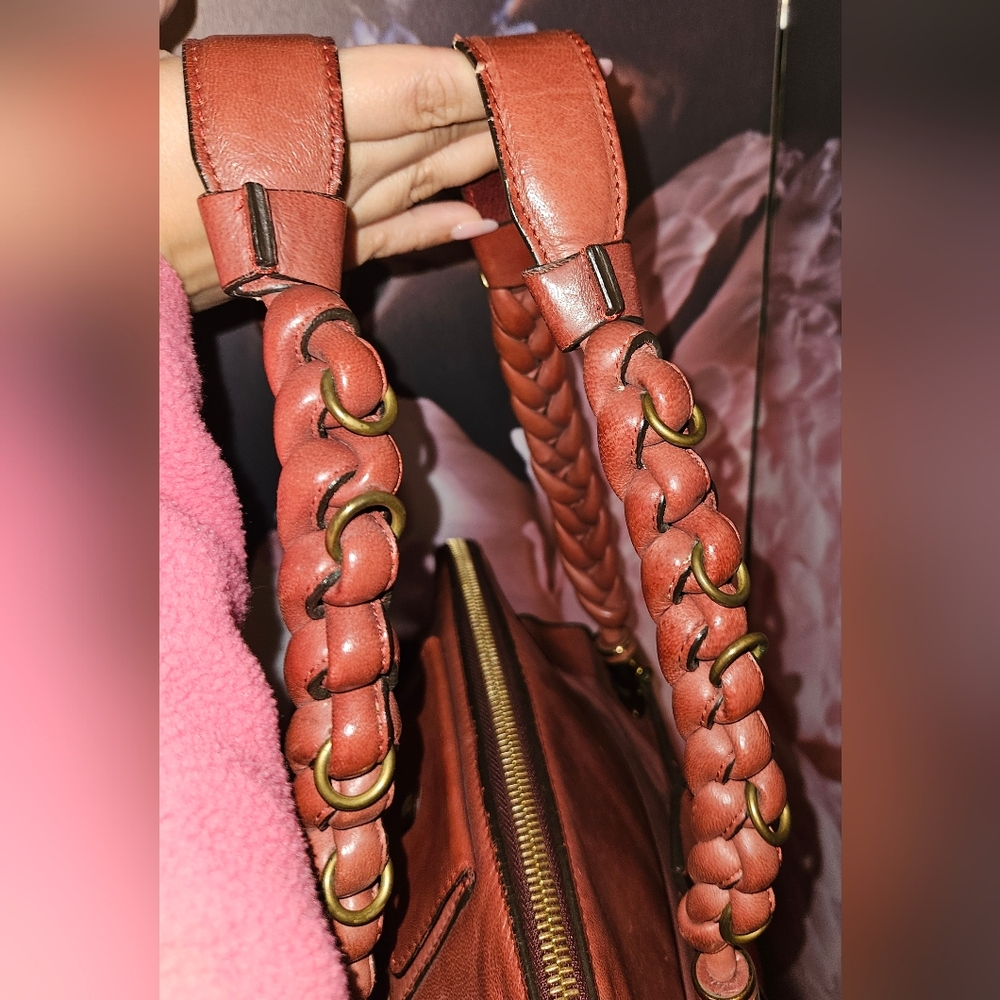 Chloe Heloise Large Satchel - Picture 13 of 16